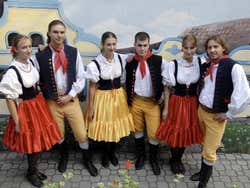 Bailarinos do espetáculo folclórico
